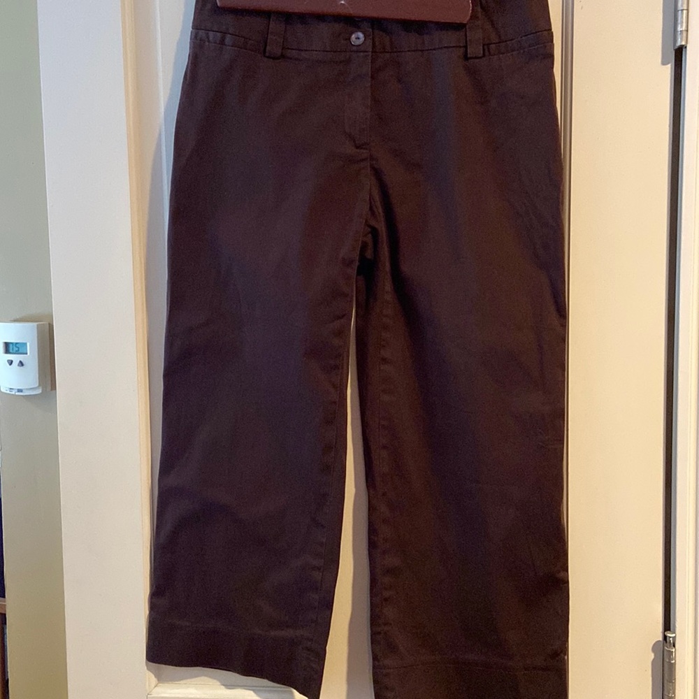 AB Studio capris